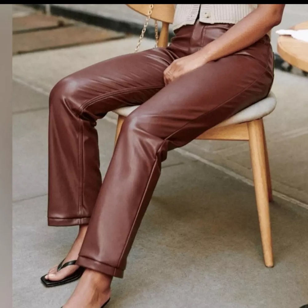 Abercrombie & Fitch Crossover Waist faux Leather Brown Pant Size 37 24 Long